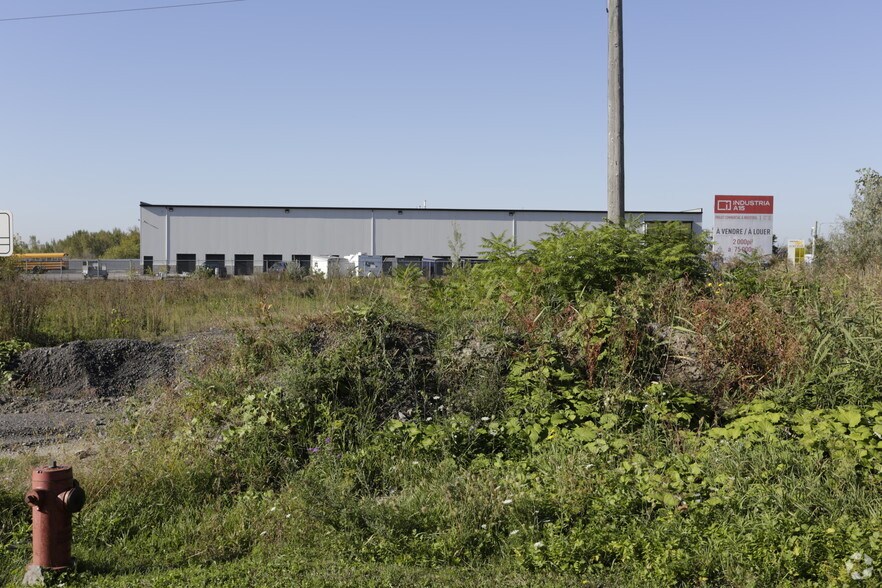 More Photos Of Rd Côte-nord, Boisbriand Warehouse For Sale