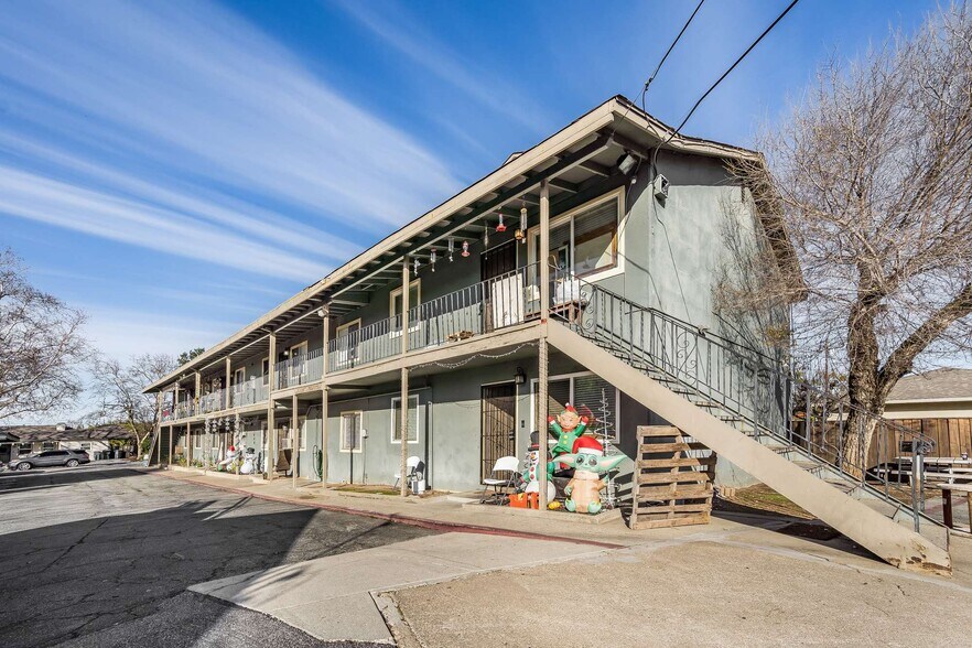 More Photos Of 420-450 Broadway, Gilroy Apartments For Sale