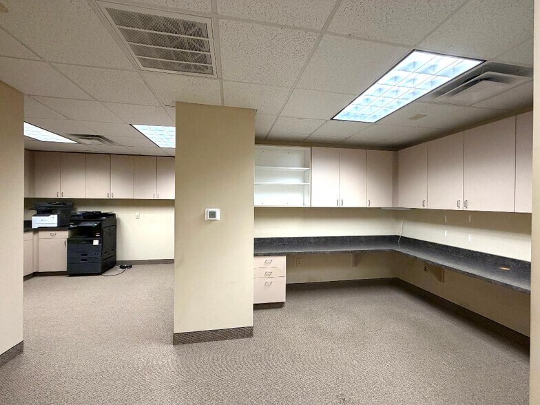 More Photos Of 701 Exposition Pl, Raleigh Medical For Lease