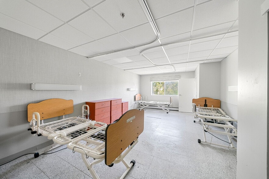 More Photos Of 1123 Rockdale Ave, New Bedford Rehabilitation Center For Sale