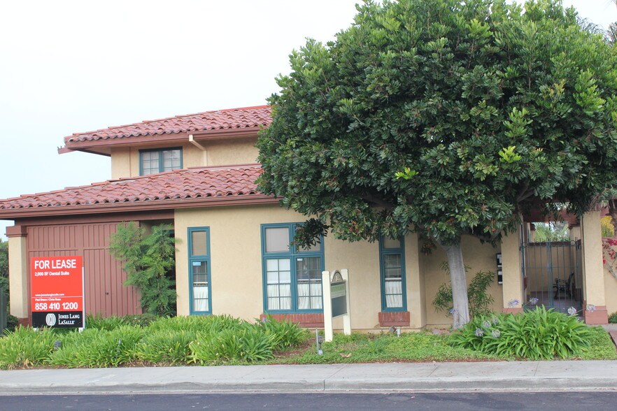 Primary Photo Of 2515 Pio Pico Dr, Carlsbad Medical For Lease