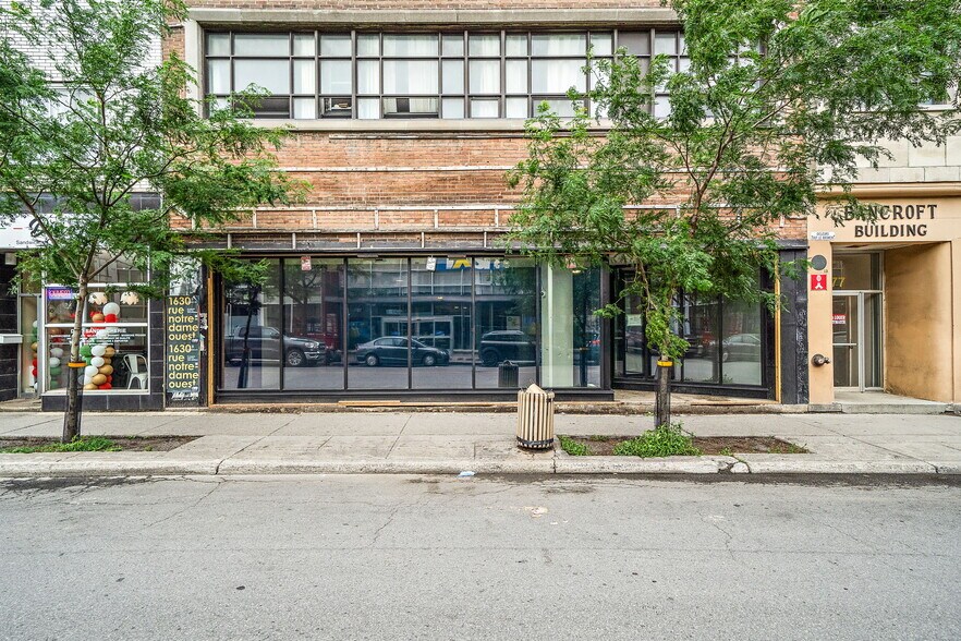 More Photos Of 71-81 Av Du Mont-Royal O, Montréal Office For Sale