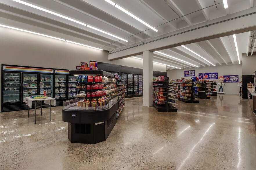 More Photos Of 1124 Hammond Ave, Rice Lake Freestanding For Sale