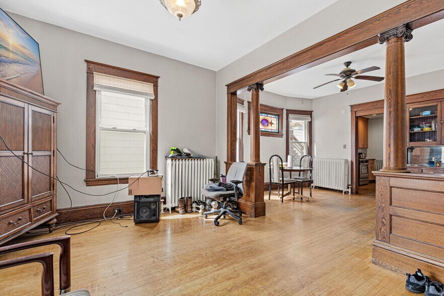 More Photos Of 3024 Chicago Ave, Minneapolis Apartments For Sale