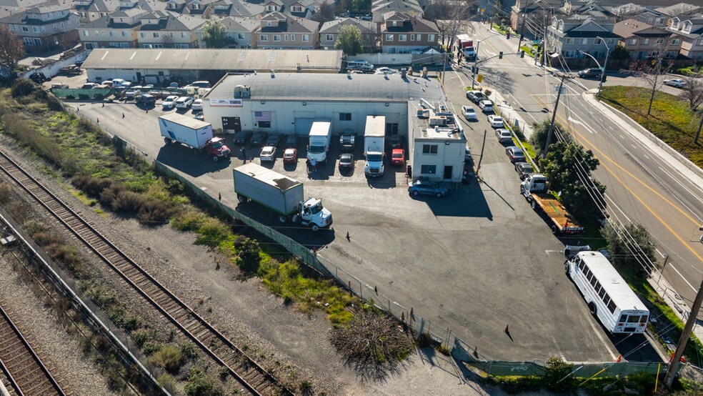 Primary Photo Of 16440 Ashland Ave, San Lorenzo Warehouse For Sale