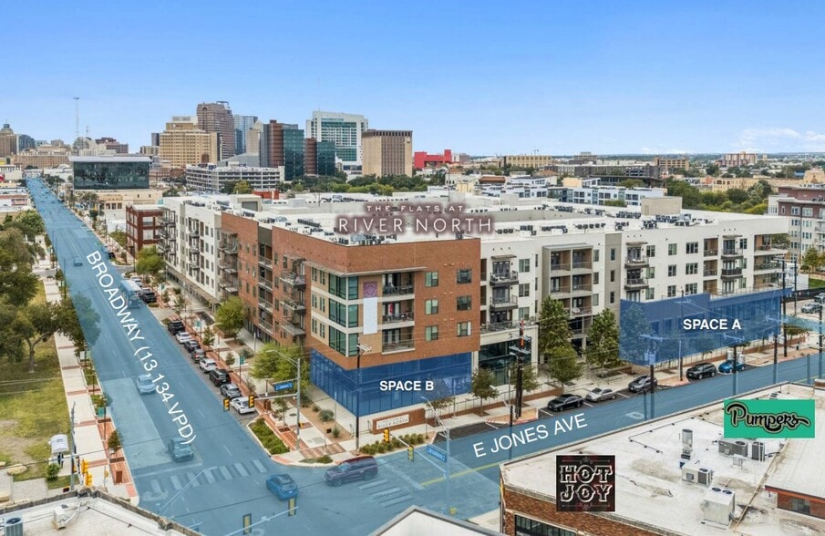 Primary Photo Of 1011 Broadway St, San Antonio General Retail For Lease