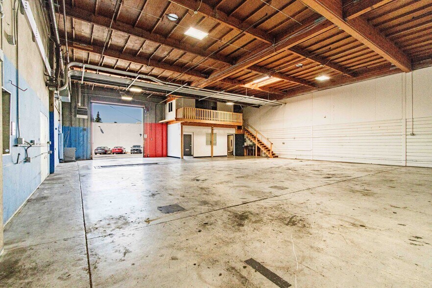 More Photos Of 25356 Cypress Ave, Hayward Manufacturing For Lease