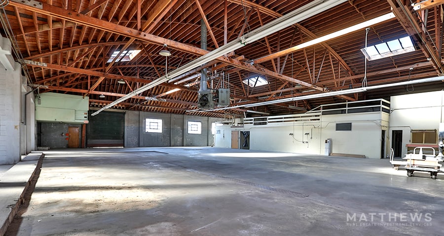 More Photos Of 940 S Amphlett Blvd, San Mateo Manufacturing For Lease