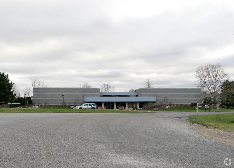 More Photos Of 286 Hedcor Rd, Holland Manufacturing For Sale