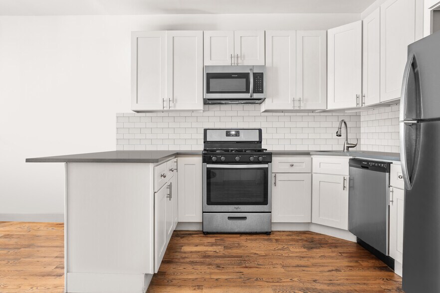 More Photos Of 1792 Broadway, Brooklyn Storefront Retail Residential For Lease