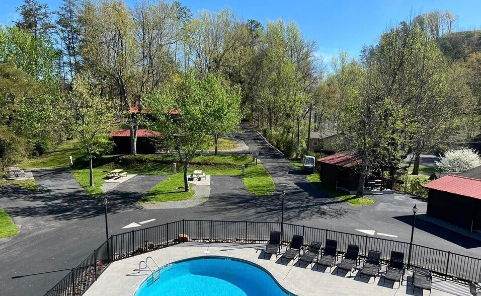 More Photos Of 4235 Huskey St, Pigeon Forge Land For Sale