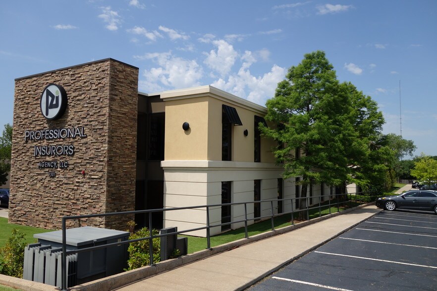 More Photos Of 7301 N Broadway Ext, Oklahoma City Office For Lease
