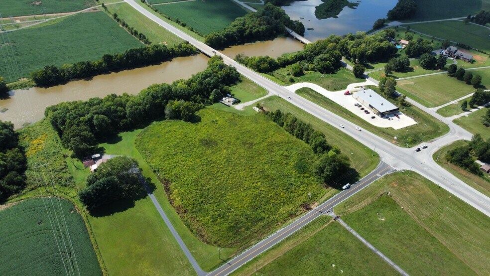 More Photos Of Scottsville @ Rapids Road, Franklin Land For Lease