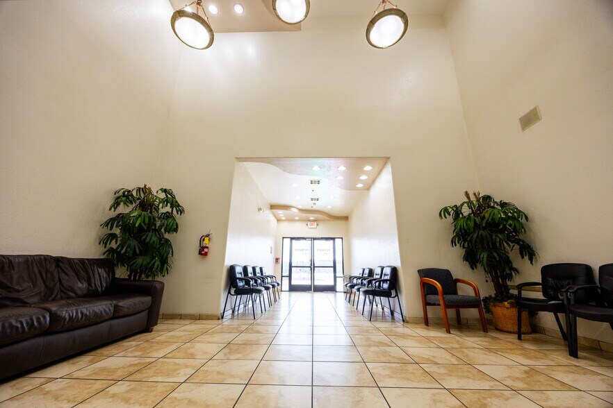 More Photos Of 1503 N Imperial Ave, El Centro Medical For Sale