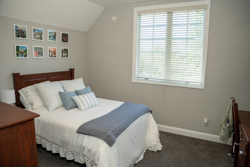 More Photos Of 18088-18140 Legacy Village Ct, South Bend Apartments For Sale