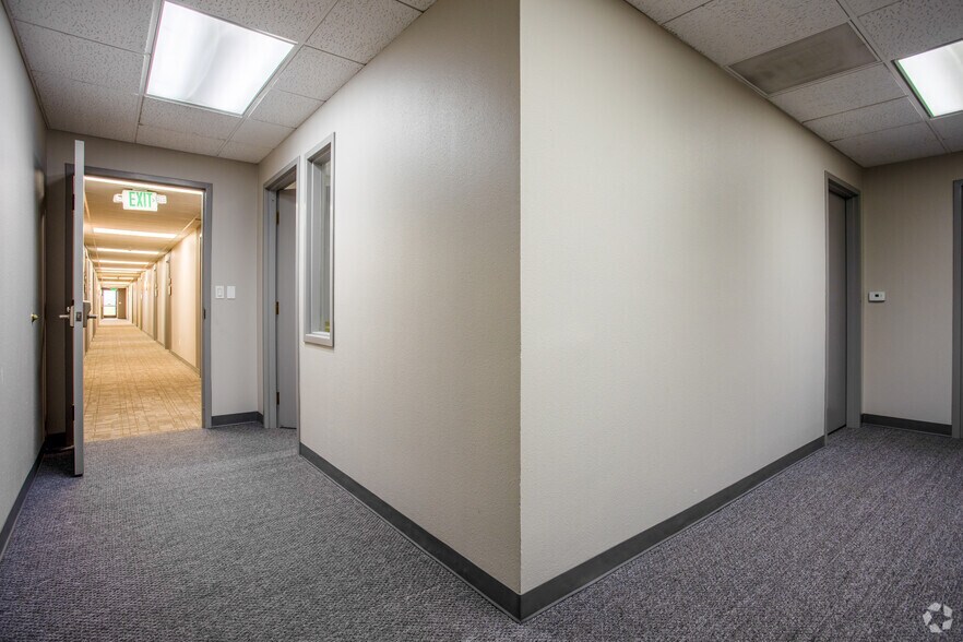 More Photos Of 3595 E Fountain Blvd, Colorado Springs Office Residential For Lease