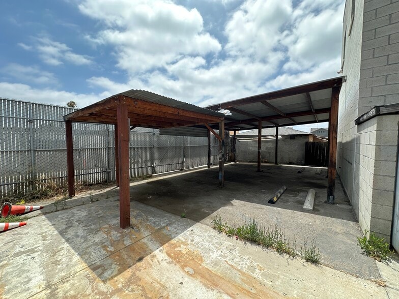 More Photos Of 7637 North St, Lemon Grove Service For Lease