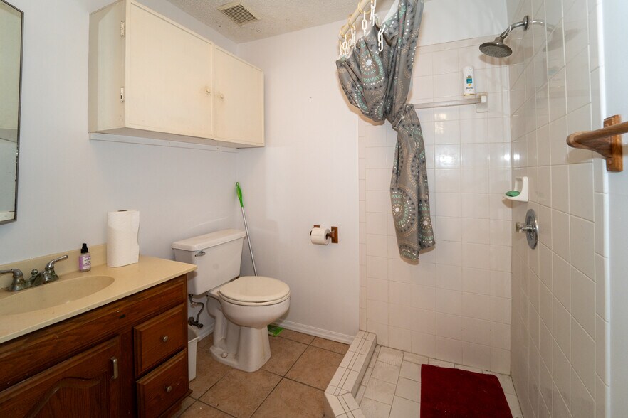 More Photos Of 51 South Dixie Hwy, Saint Augustine Office For Lease