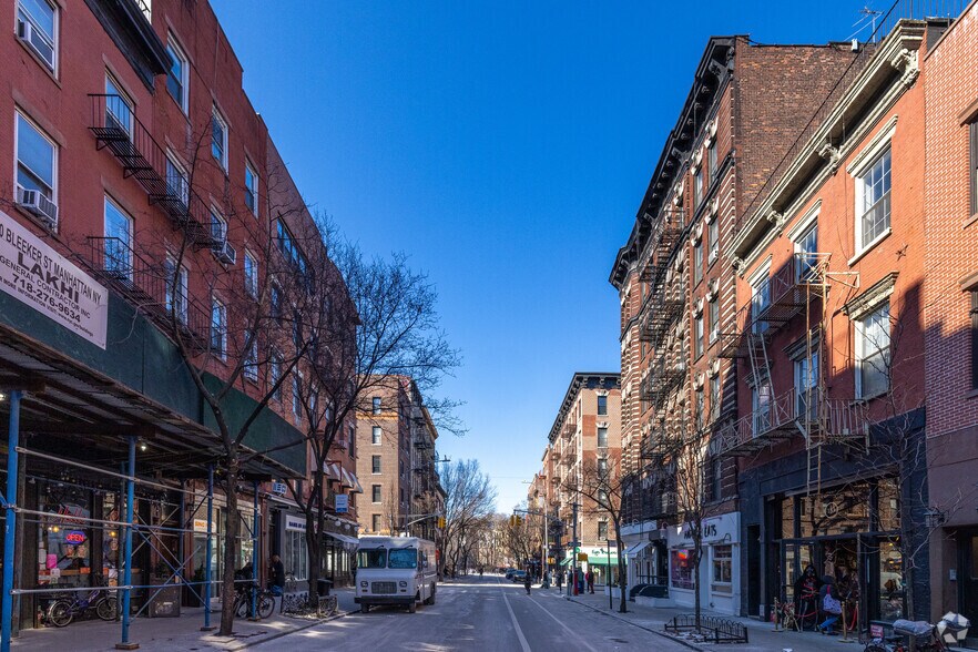 More Photos Of 185 Bleecker St, New York Apartments For Lease