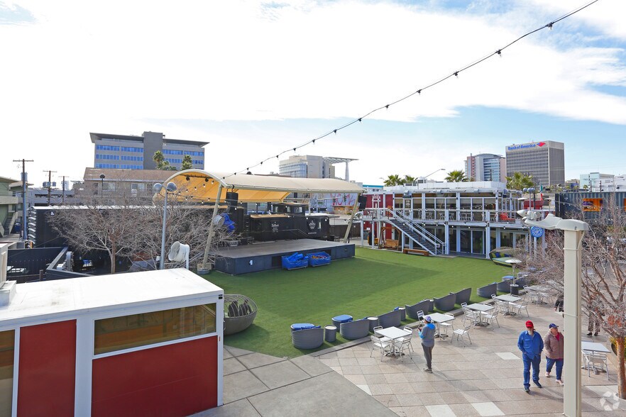 More Photos Of 707 Fremont St, Las Vegas General Retail For Lease