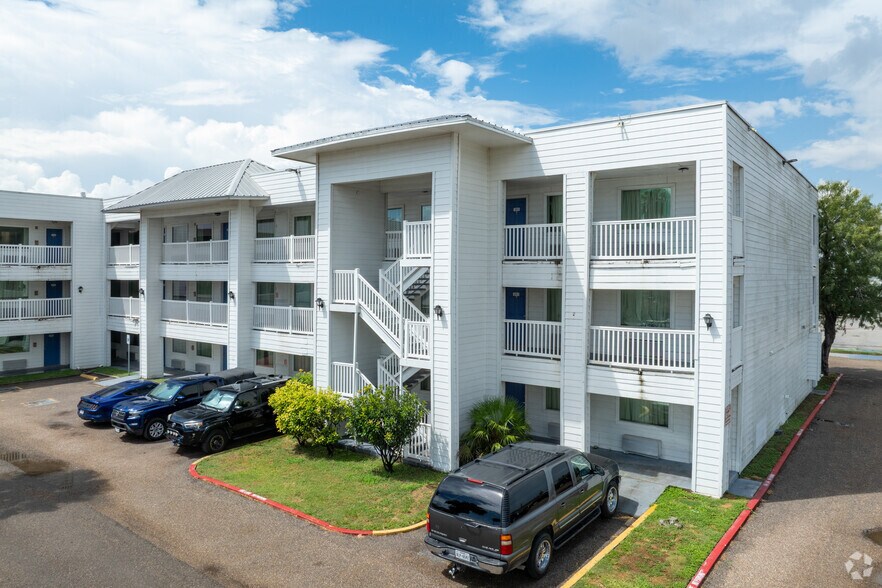 More Photos Of 6301 Interstate 37, Corpus Christi Hospitality For Sale