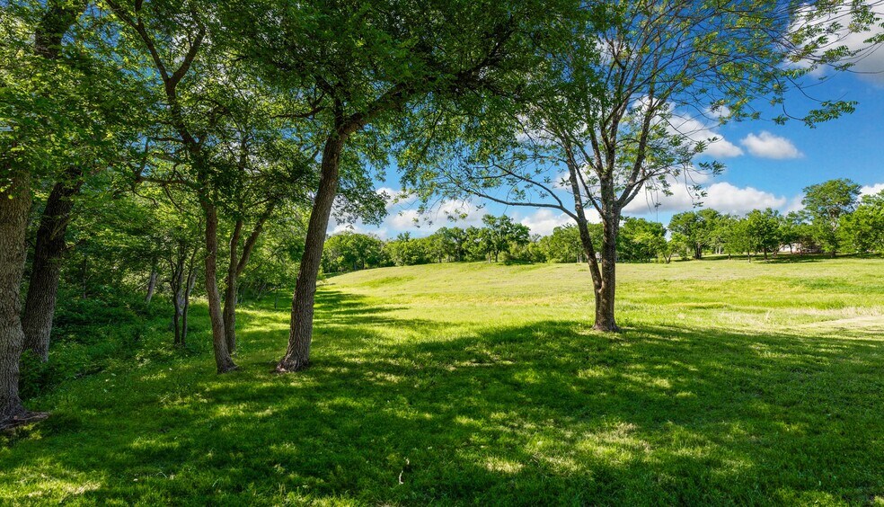 More Photos Of 4158 Creek Rd, Temple Specialty For Sale