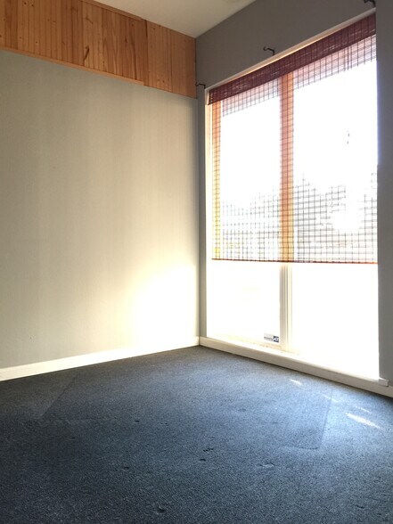 More Photos Of 3095 US-101, Gearhart Office For Lease