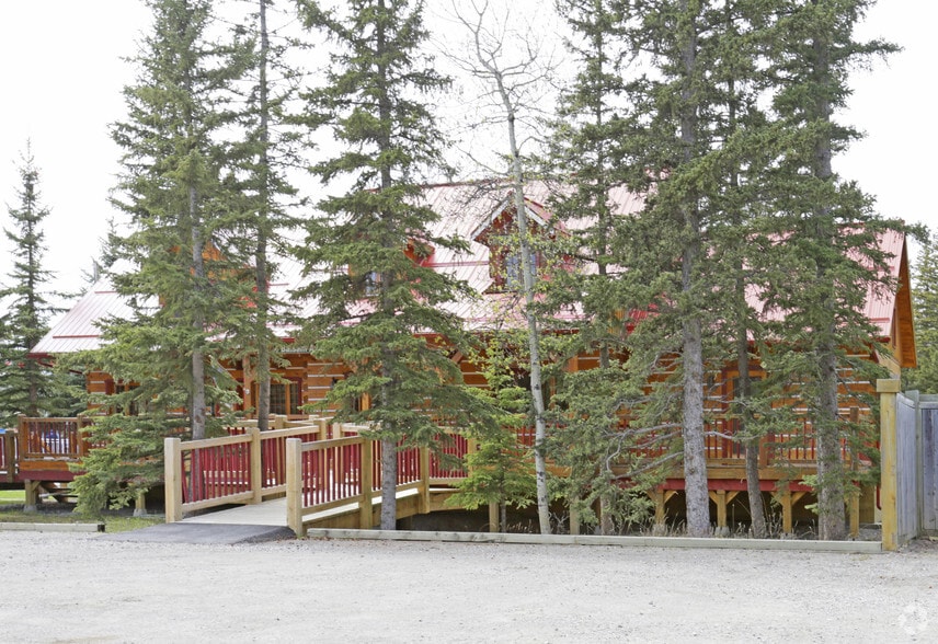 More Photos Of 23 Burnside Dr, Rocky View Co Office For Lease