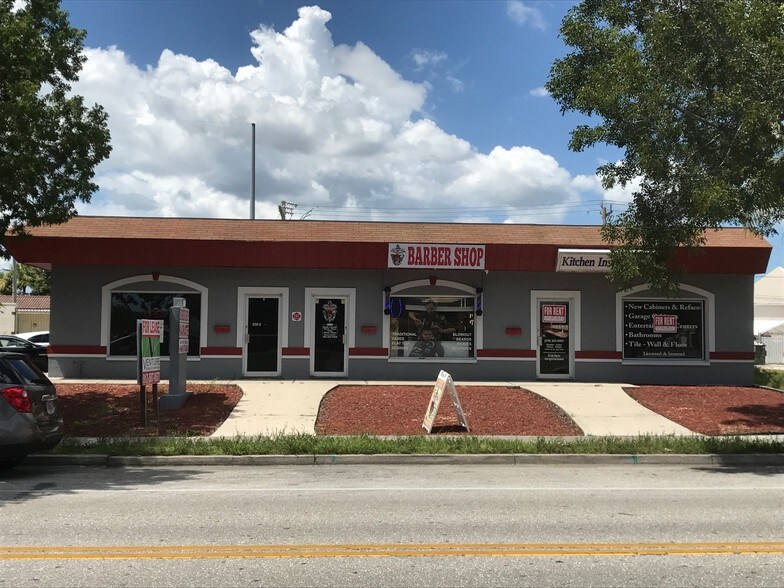 More Photos Of 861 SE 47th Ter, Cape Coral Freestanding For Lease