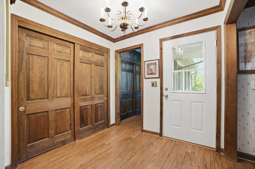 More Photos Of 2996 Millville Shandon Rd, Hamilton Specialty For Sale