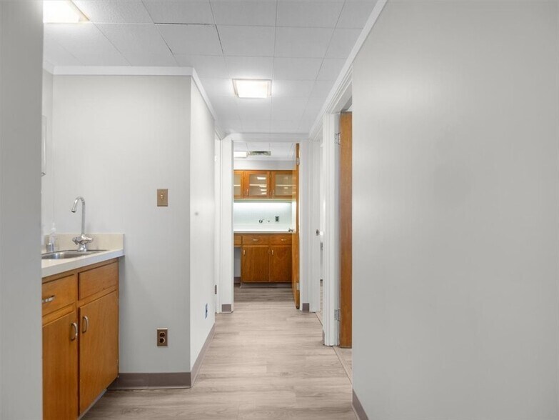 More Photos Of 5973 Walworth Rd, Ontario Medical For Sale