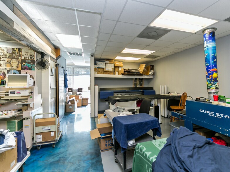 More Photos Of 12223 Hampton Way, Wake Forest Storefront For Sale