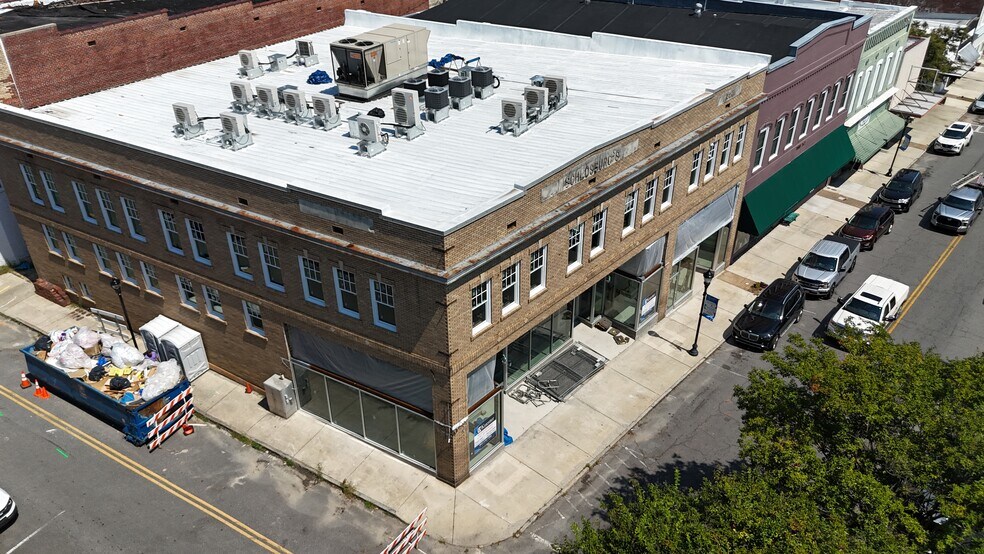 More Photos Of 140 Gadsden Street, Chester General Retail For Lease