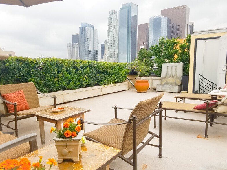 More Photos Of 108 W 2nd St, Los Angeles Apartments For Sale