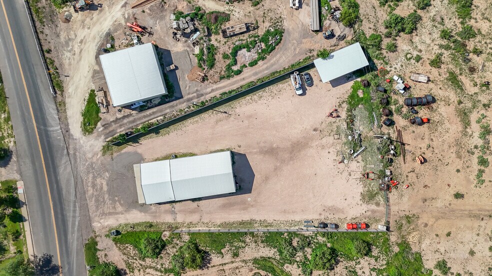 More Photos Of 2160 TX-118, Alpine Light Distribution For Sale