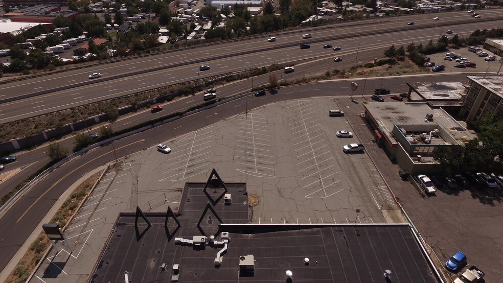 More Photos Of 1201 Stardust St, Reno Bowling Alley For Lease