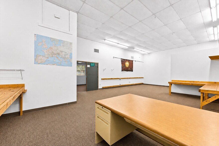 More Photos Of 352 Tall Pines Rd, West Palm Beach Warehouse For Sale