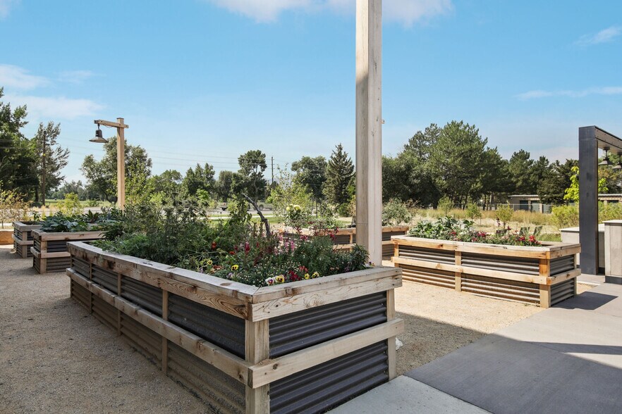 More Photos Of 5845 Arapahoe Ave, Boulder Apartments For Lease