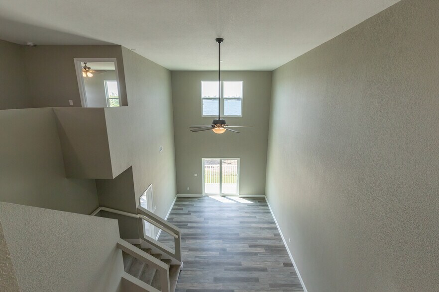 More Photos Of 1900 Oasis Blvd, Sebring Land For Sale