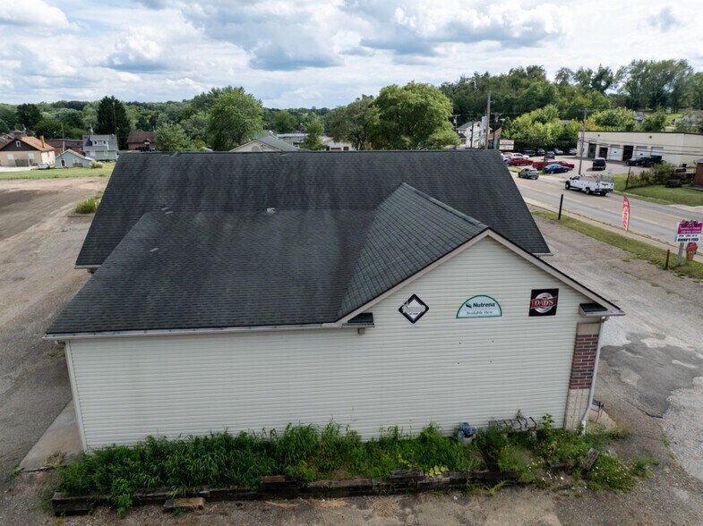 More Photos Of 4806 Cleveland Ave S, Canton Storefront Retail Office For Sale