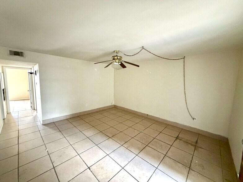 More Photos Of 4728 Ya Tittle Ave, Baton Rouge Apartments For Sale