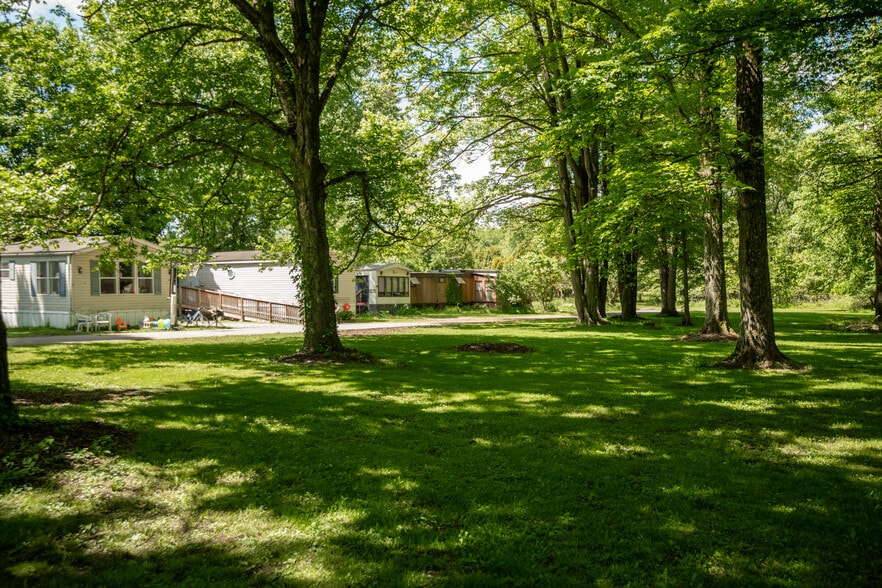 More Photos Of 3472 Sharon Rd, West Middlesex Manufactured Housing Mobile Home Park For Sale