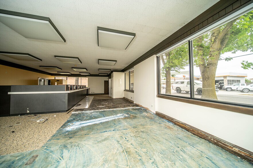 More Photos Of 245 N Main St, Mount Angel Bank For Lease