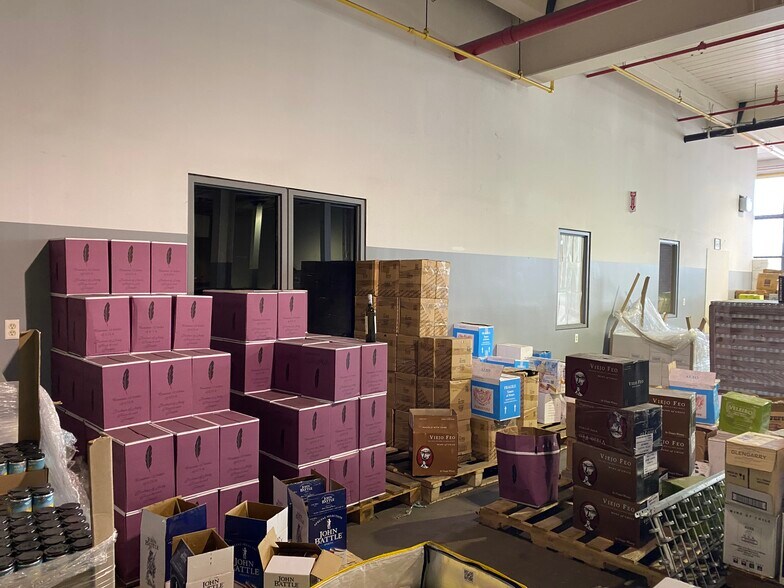 More Photos Of 31 South St, Mount Vernon Coworking Space