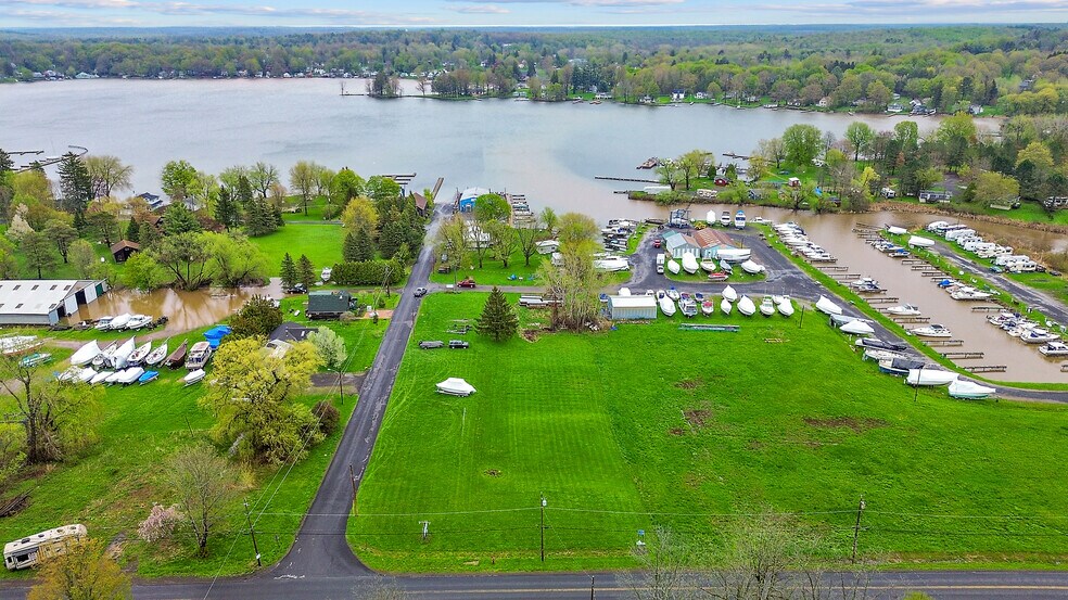 More Photos Of 356 King St, Fair Haven Marina For Sale