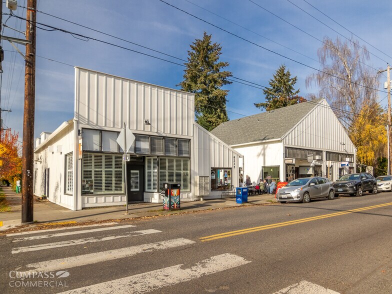 More Photos Of 8235 SE 13th Ave, Portland Storefront For Sale