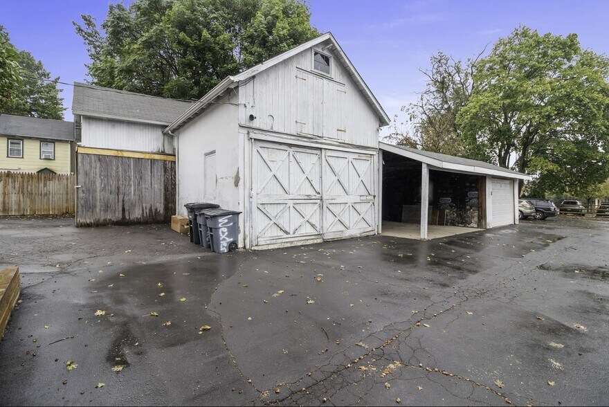 2571 Huntingdon Pike, Huntingdon Valley, PA 19006 For Lease