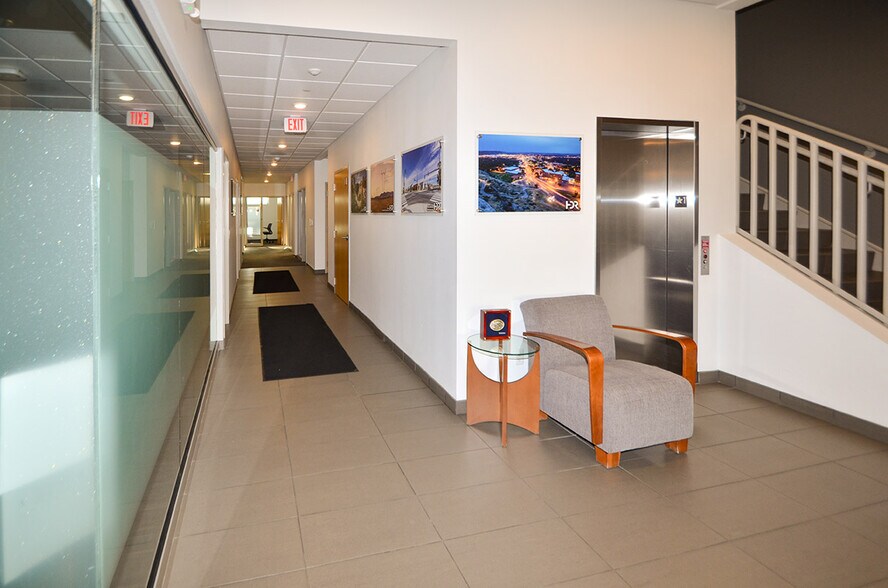 More Photos Of 970 S 29th St W, Billings Office For Sale