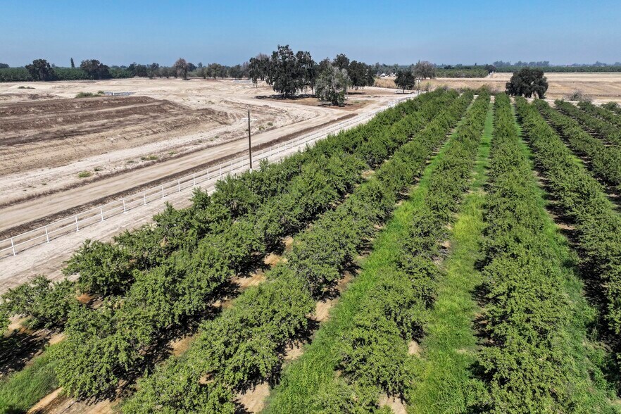 More Photos Of 3603 9 1/2 Avenue, Hanford Land For Sale