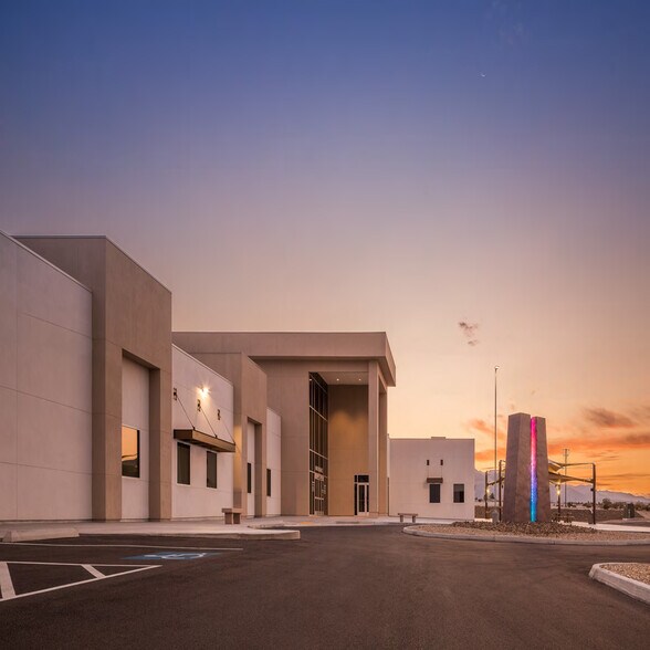 More Photos Of 1397 S Loop Rd, Pahrump Medical For Sale